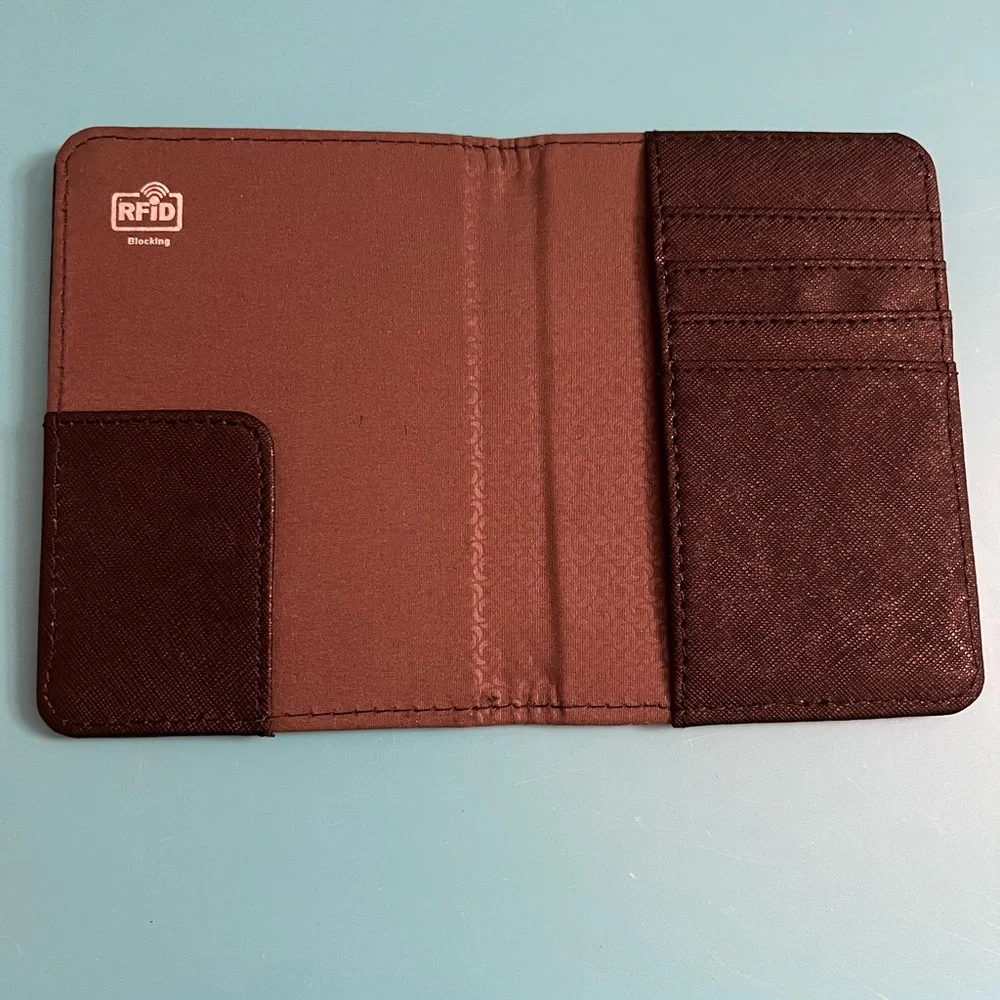 Samsonite men’s organizer ids