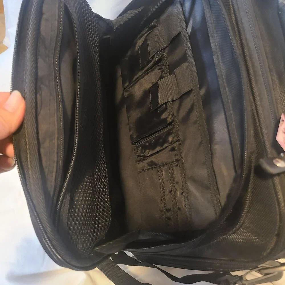 DELL. Laptop black briefcase