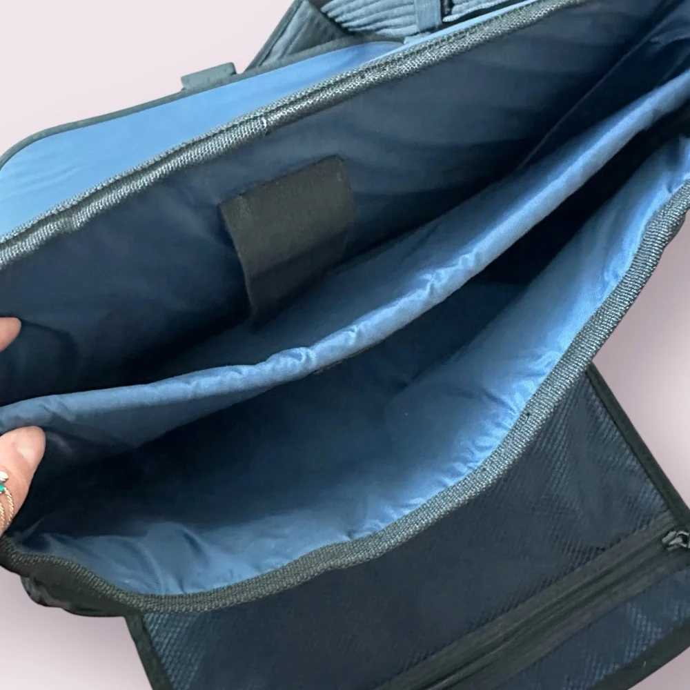 Targus stylish messenger