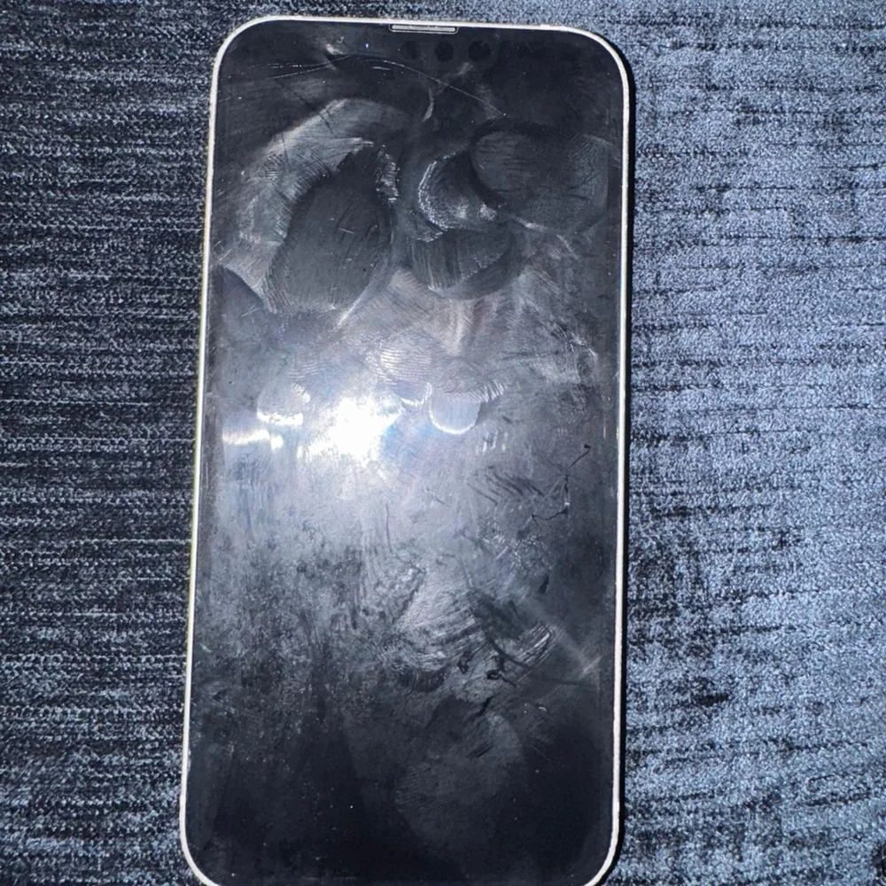 Black Smartphone Apple iPhone 13