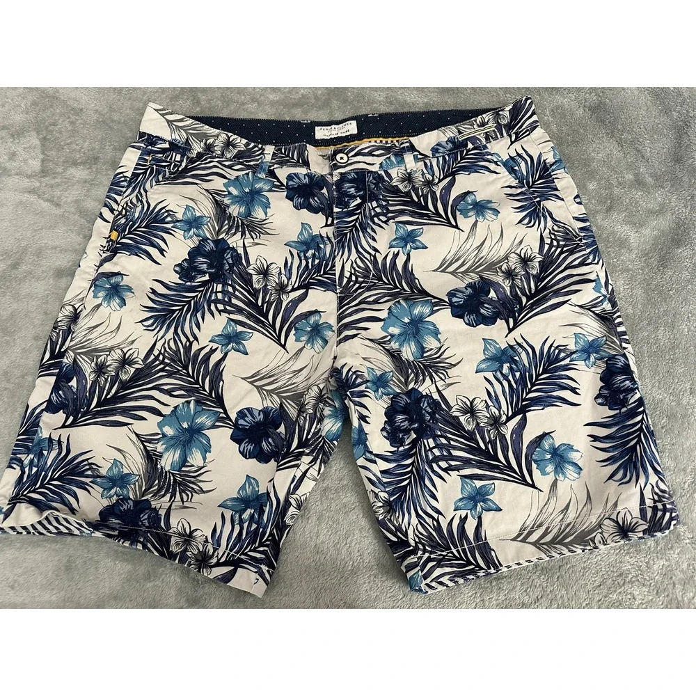 Denim & Flower Shorts Mens 38 Floral Hawaiian Print Casual Summer