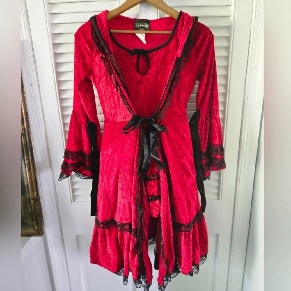 N/A 12 model sleeves