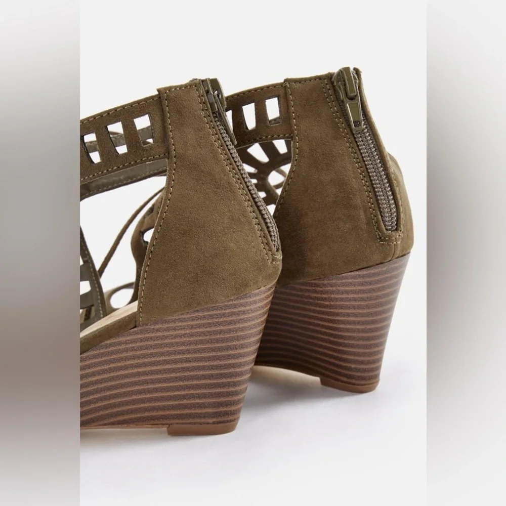 JustFab deanna olive
