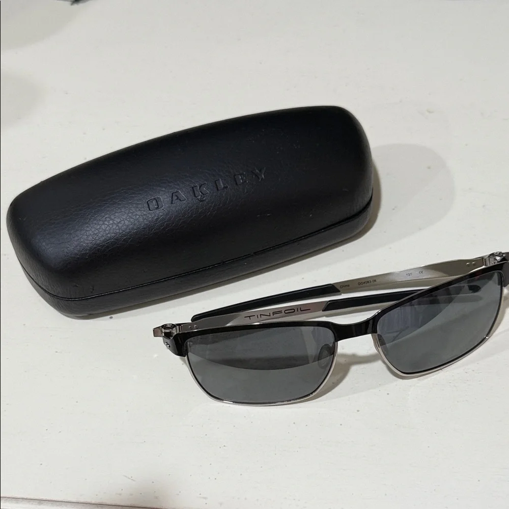 Oakley tinfoil sunglasses