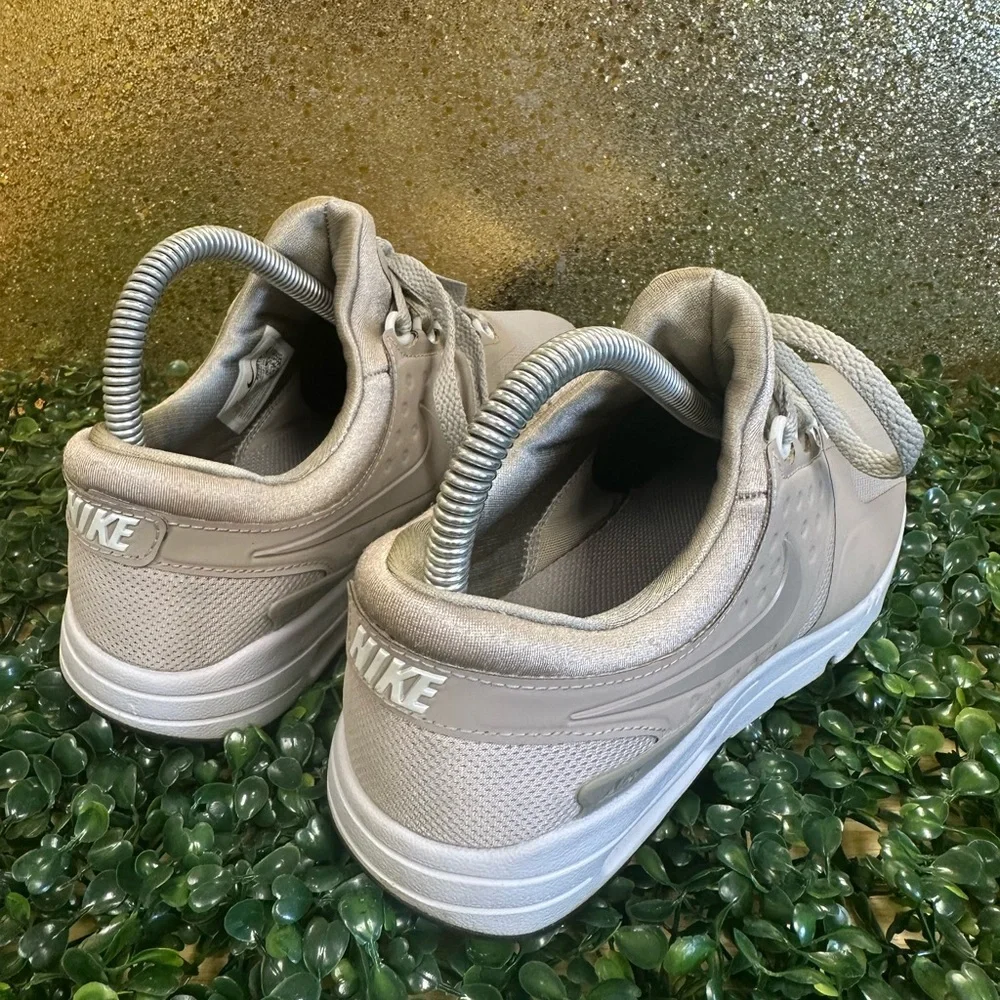 Nike stylish women