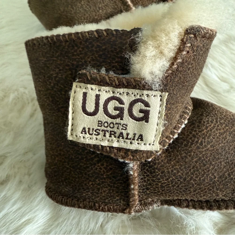 UGG baby erin