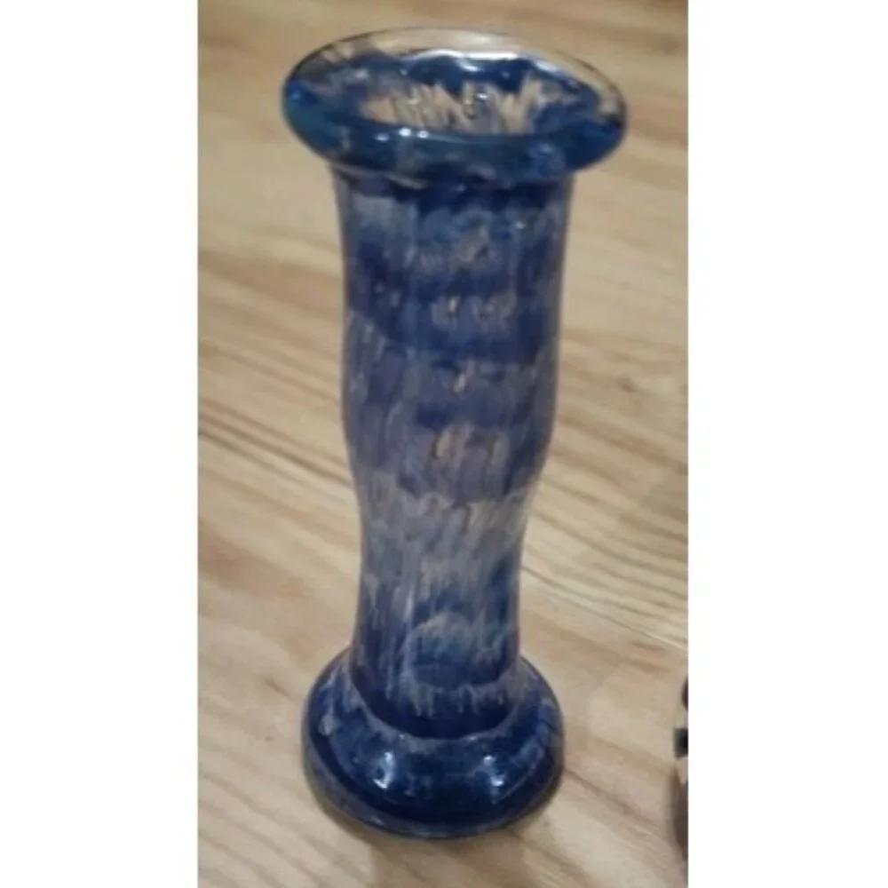 Handmade artisan hand