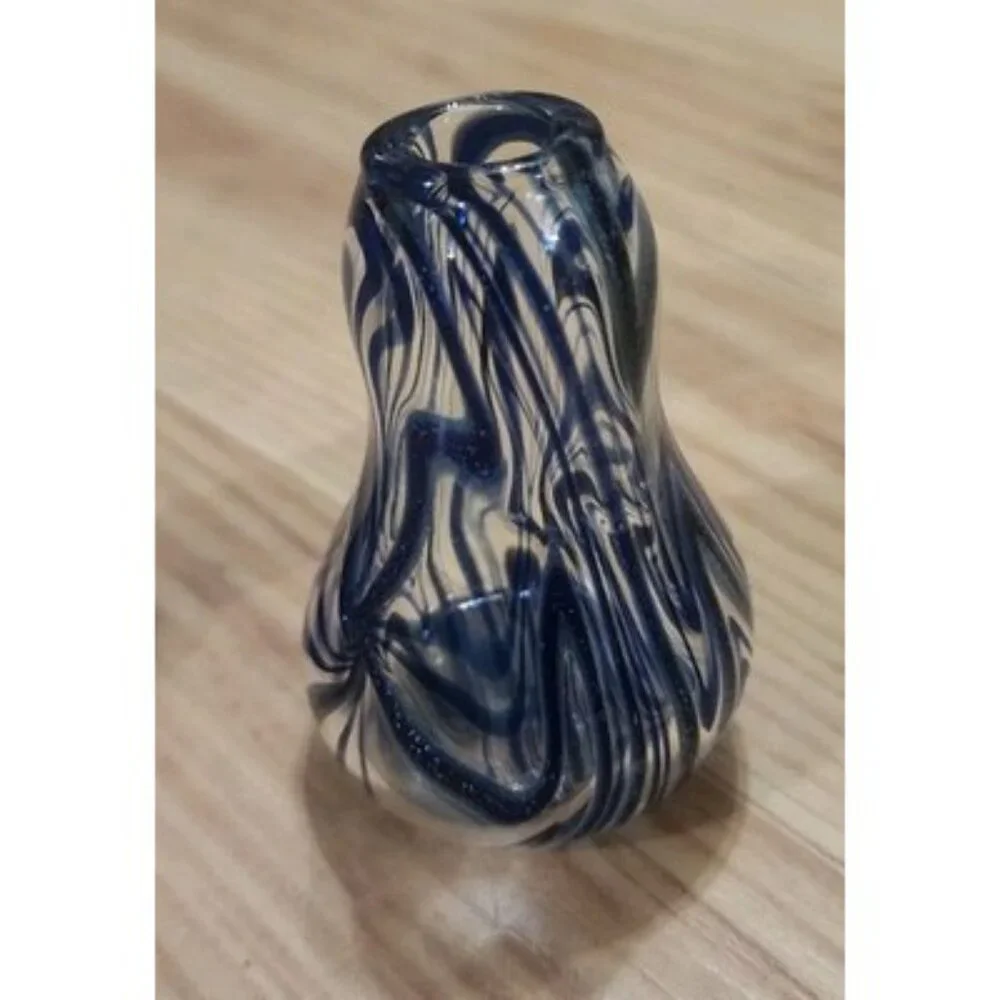 Handmade artisan hand