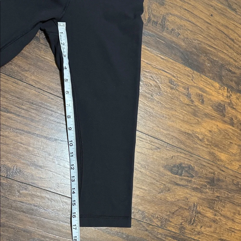 lululemon athletica used good