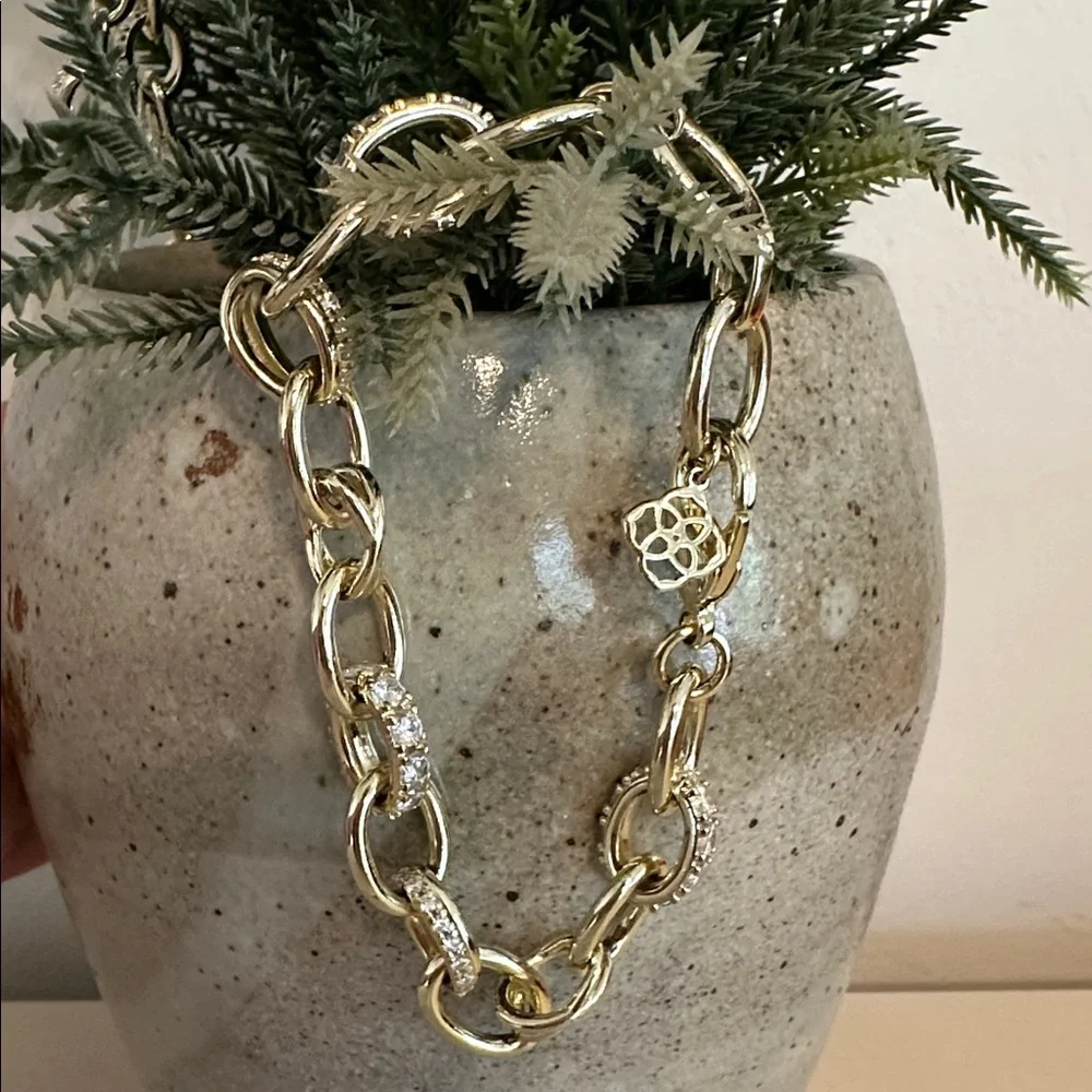 Kendra Scott ✨✨elegant gold
