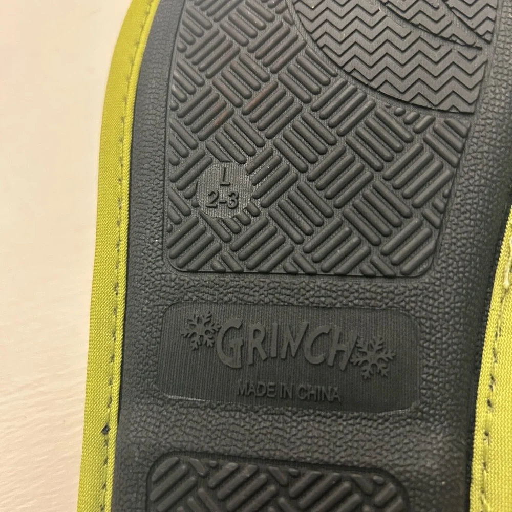 The Grinch cozy up