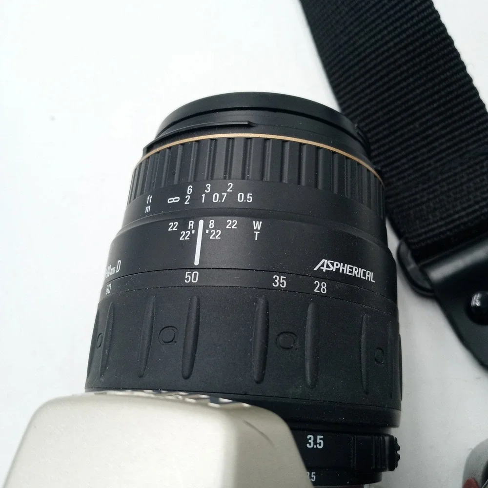 USED Nikon N60 35mm Camera w/ 20-80mm‎ Lens and Accessories