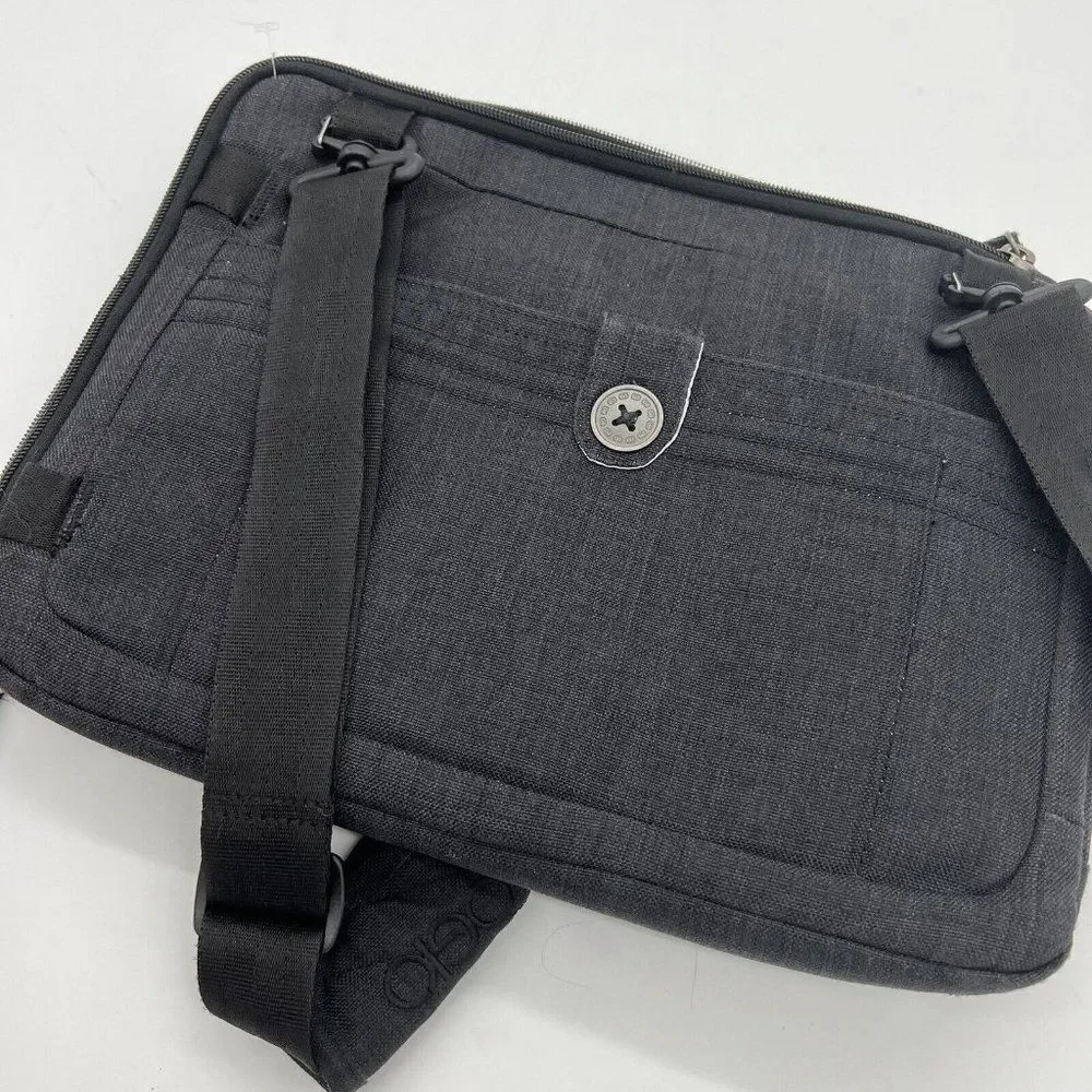 OGIO tribeca messenger