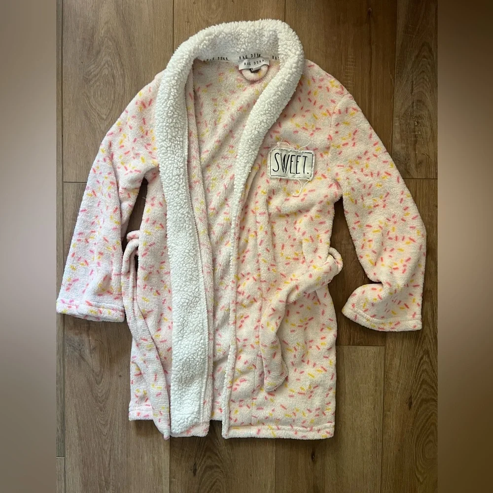 Rae Dunn Girls Fleece and Sherpa Robe SWEET sprinkles Medium 7-8