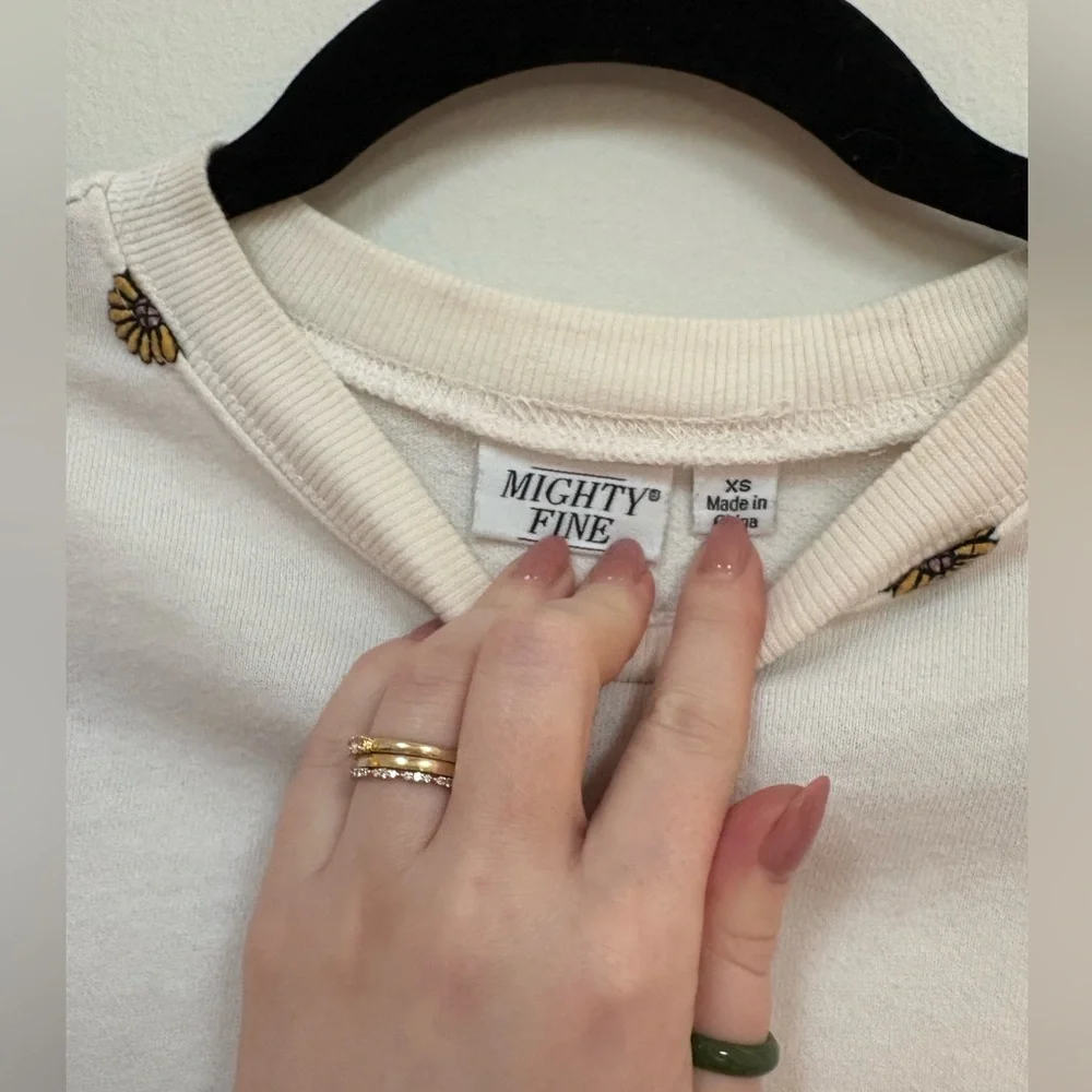 Mighty Fine vintage cream