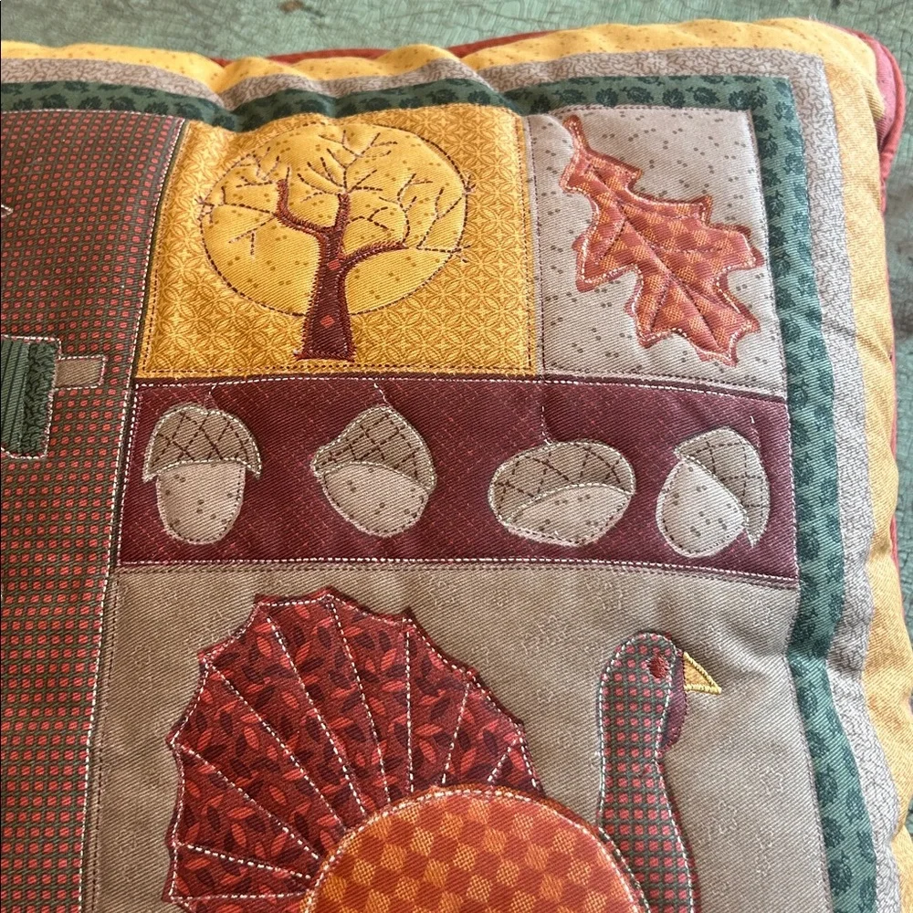 Vintage celebrate cozy