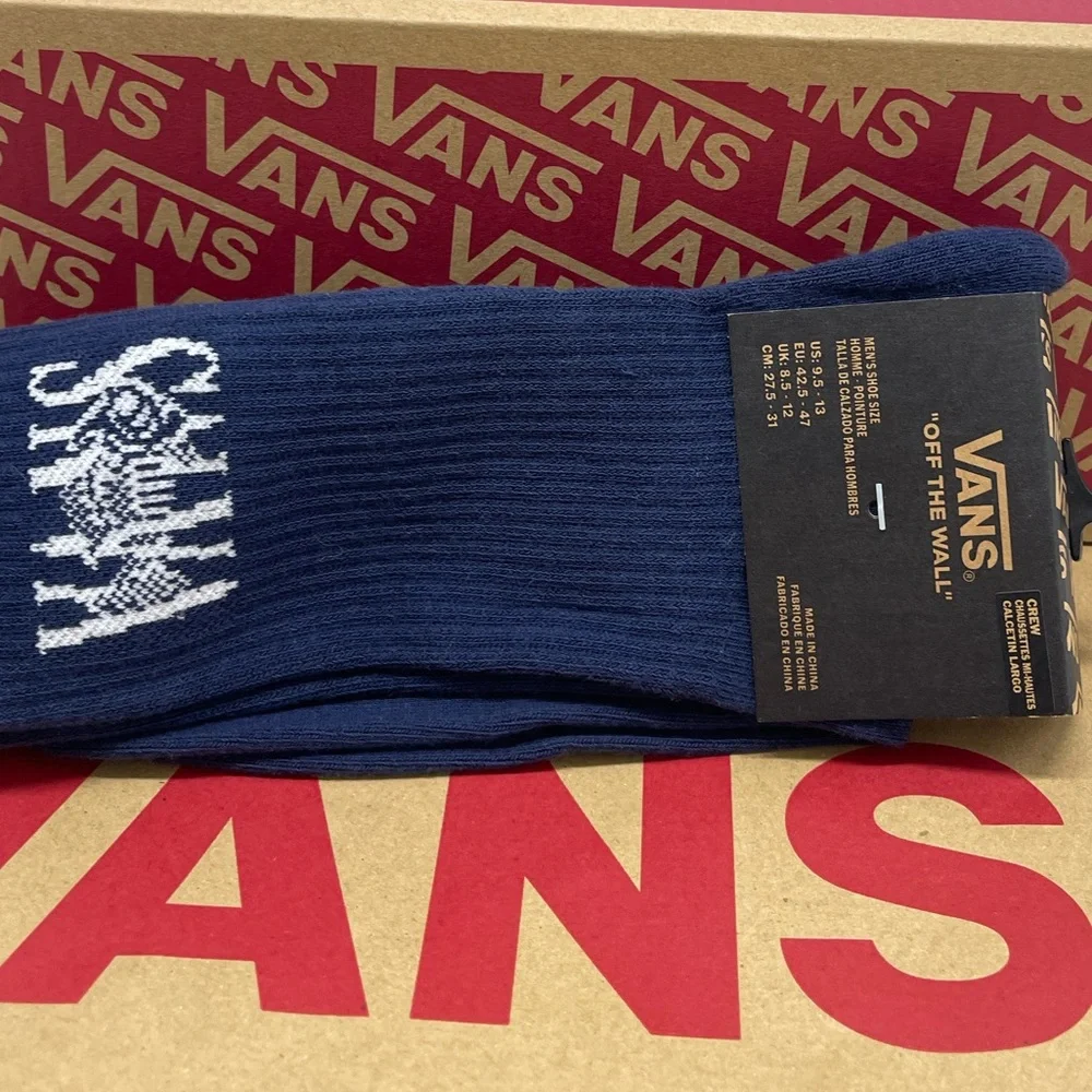 VANS 