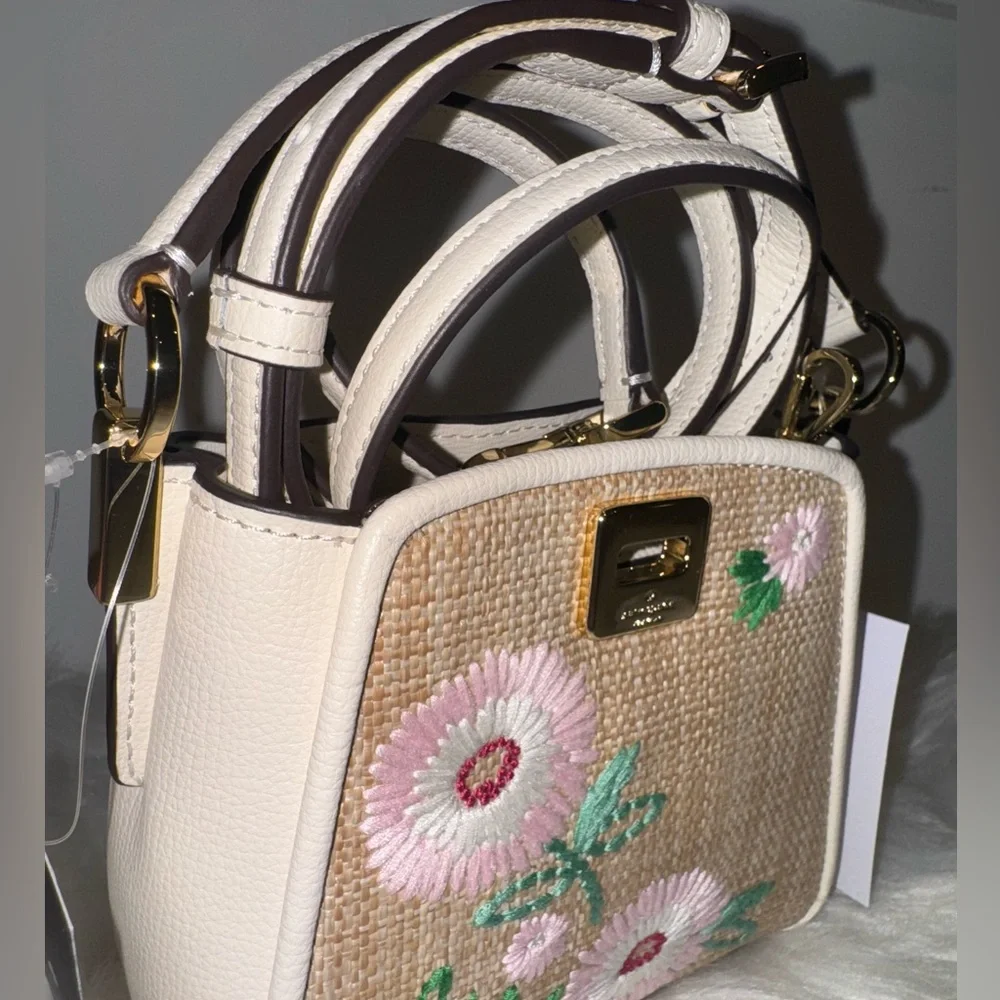 kate spade elegant shoulder