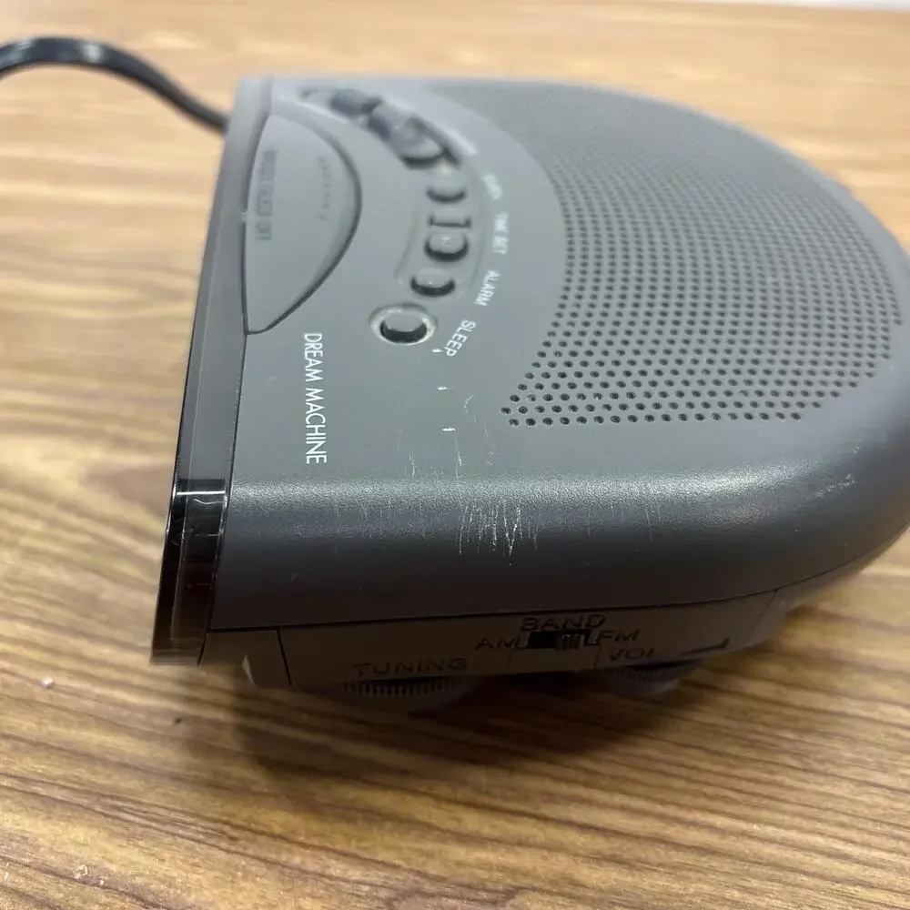 Sony Dream Machine FM/AM Digital Alarm Clock Radio ICF-C211 1980s Vintage