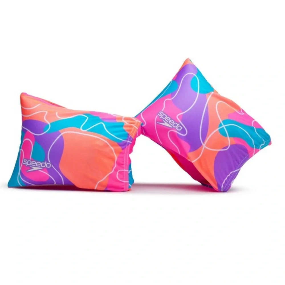 Speedo inflatable fabric