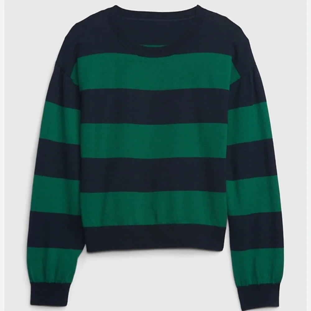 GAP bold striped