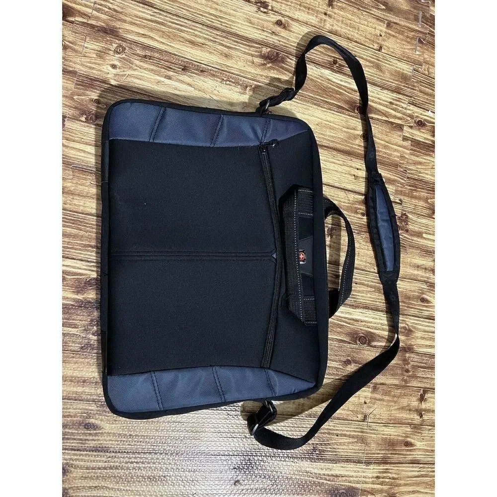 Swiss Gear Computer Messenger Laptop Bag The Sherpa