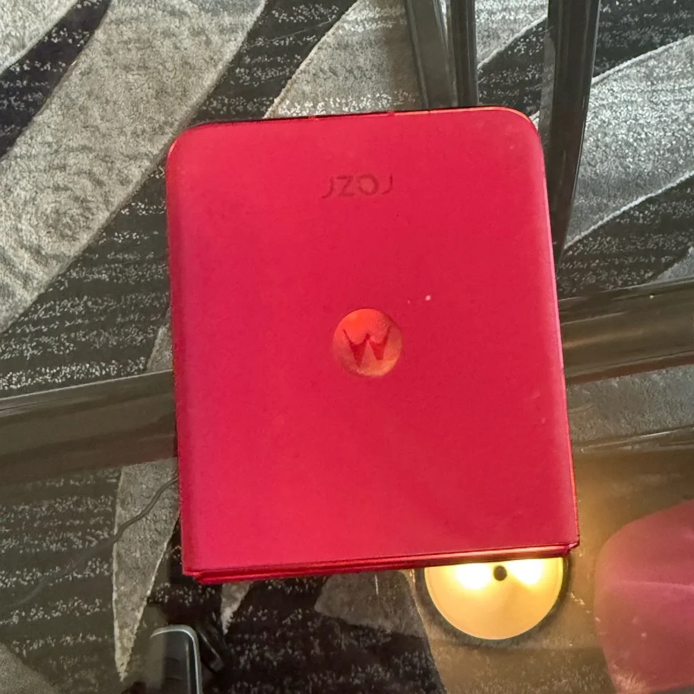 Motorola flip pink
