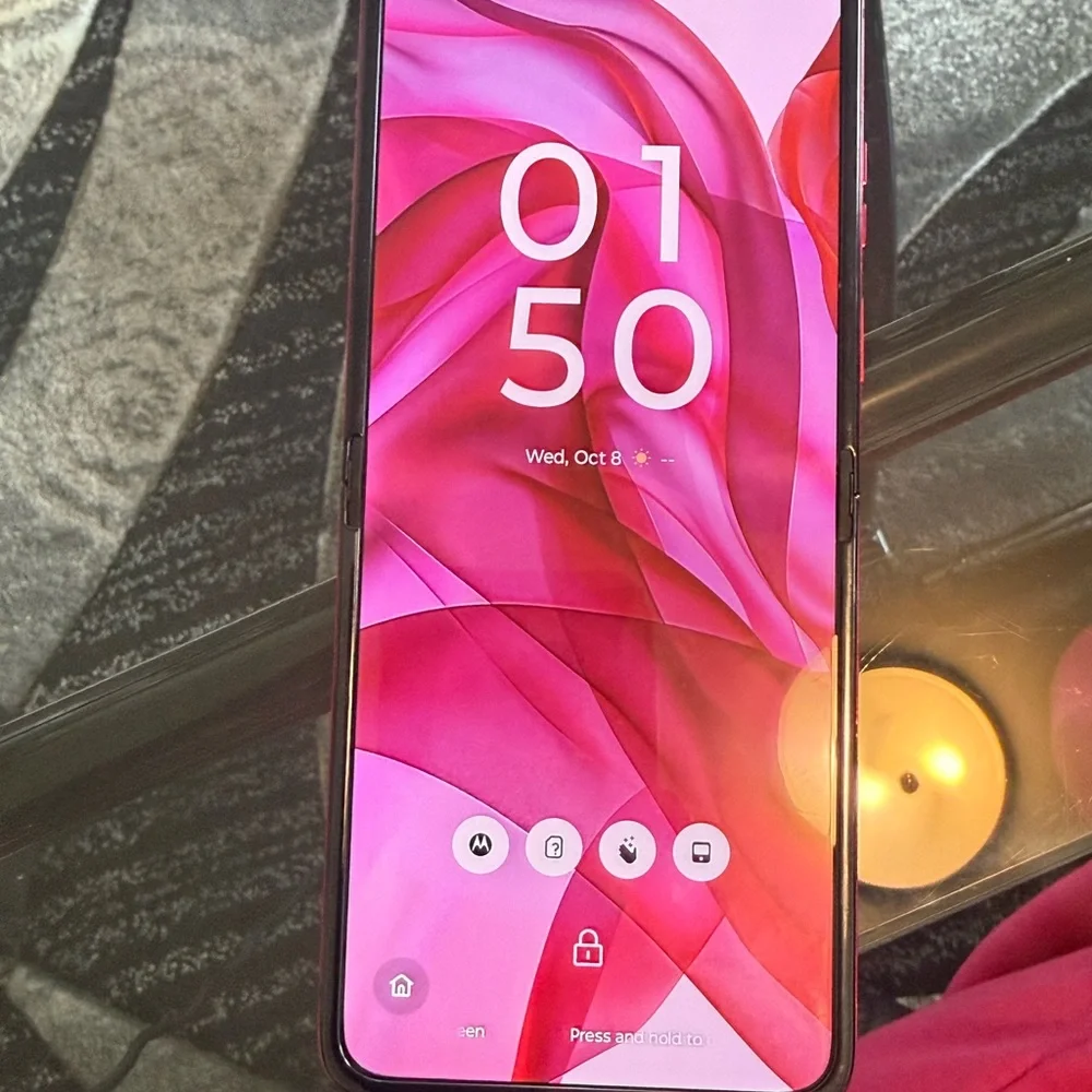 Motorola flip stylish cameras