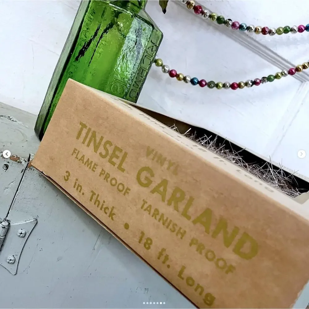 Vintage Mr. Christmas Vinyl Foil Tinsel Garland Pinkish Silver Original Box USA