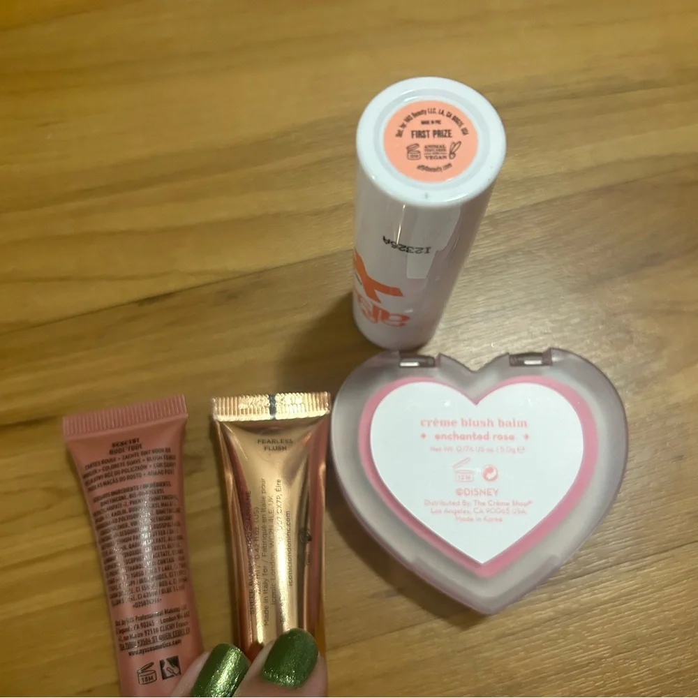 N/A cream liquid