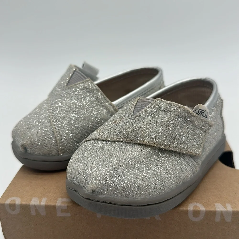 Toms look preloved classic