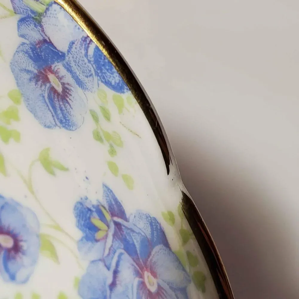 Royal Albert vintage royal