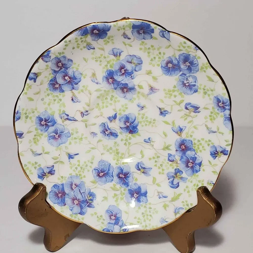 Royal Albert vintage royal