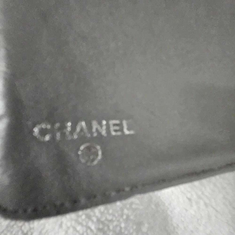 CHANEL elegant bi