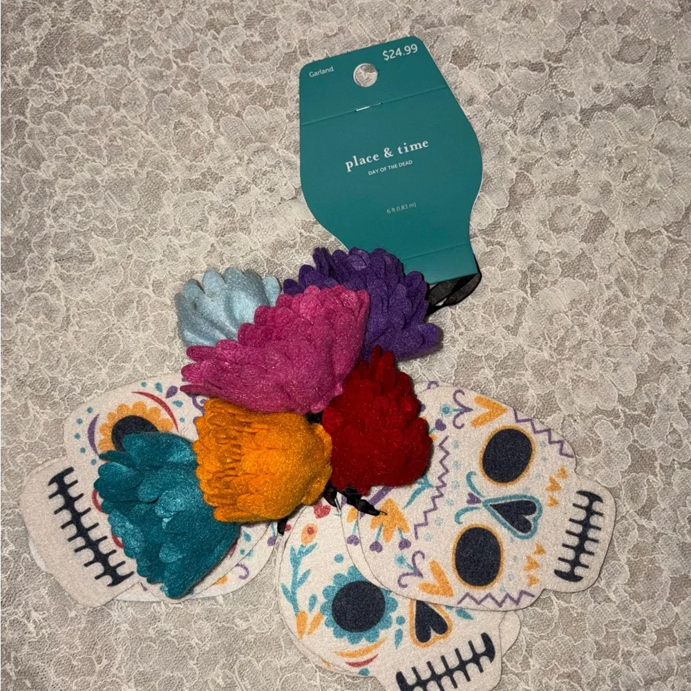 N/A vibrant skull