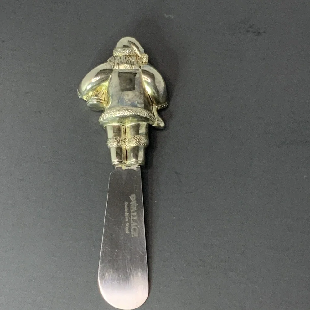 Wallace Stainless Steel Christmas Butter Cheese Spreader