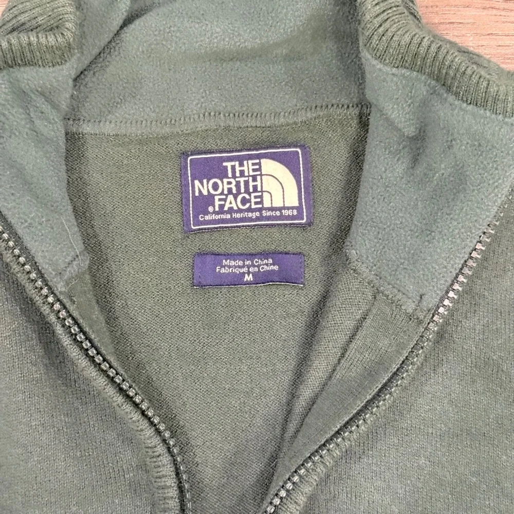 The North Face stylish quarter