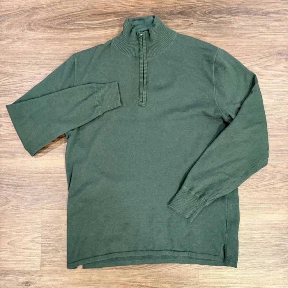 The North Face stylish quarter