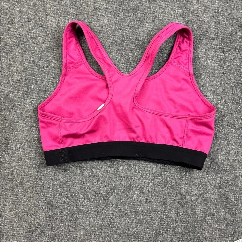 Nike women’s pink