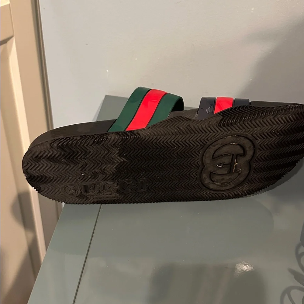 Gucci Red and Green Men's Sandals