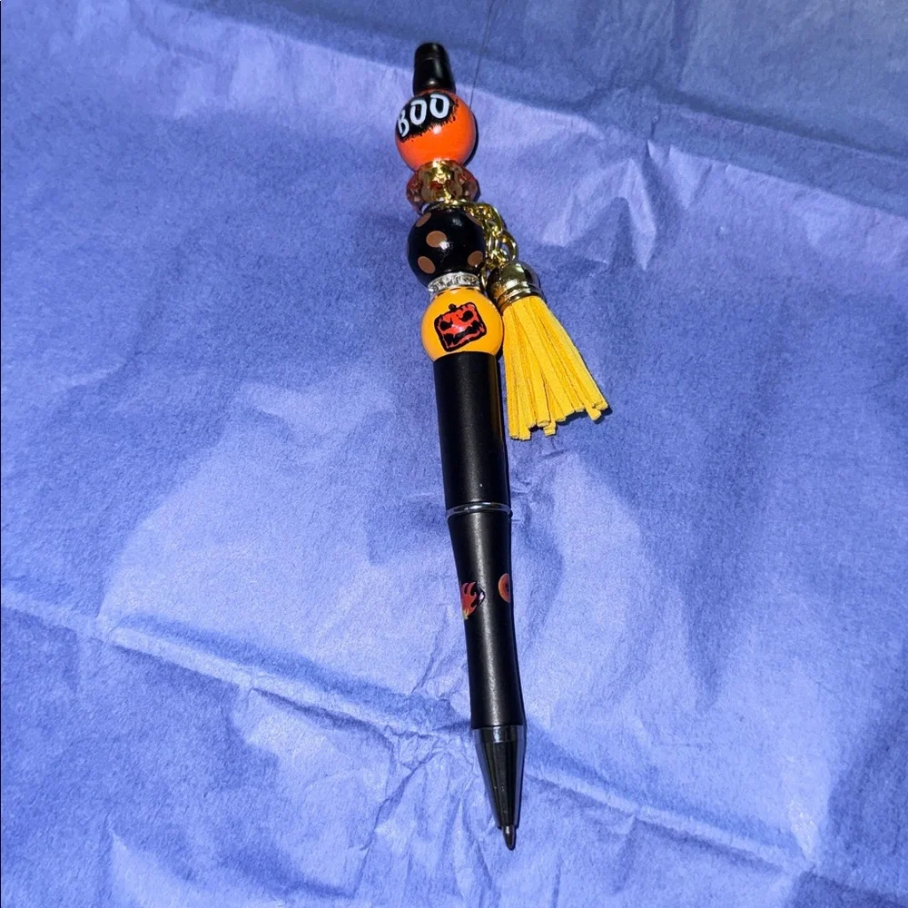 Halloween Themed Black and Orange Pen