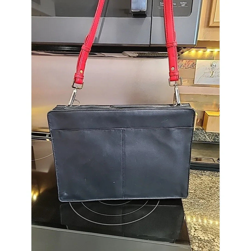 Kenneth Cole kenneth cole