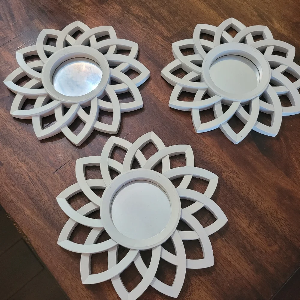 Elegant White Floral Wall Mirrors Set Of 3