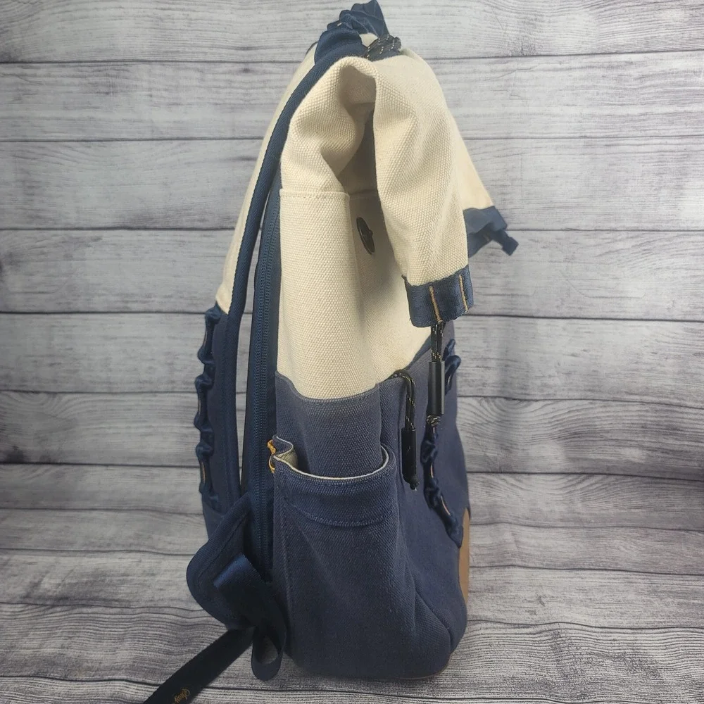 Focused Space Unisex The Supply Backpack Navy Blue, Cream