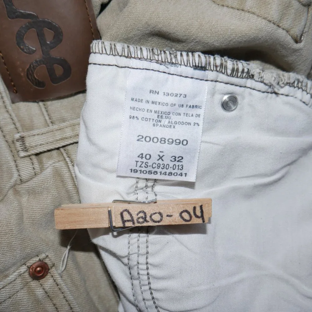 Lee men size
