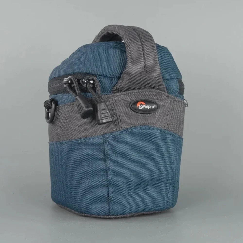 Lowepro card provides media