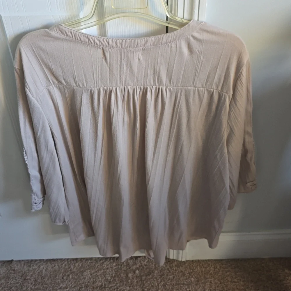 French Laundry top EUC