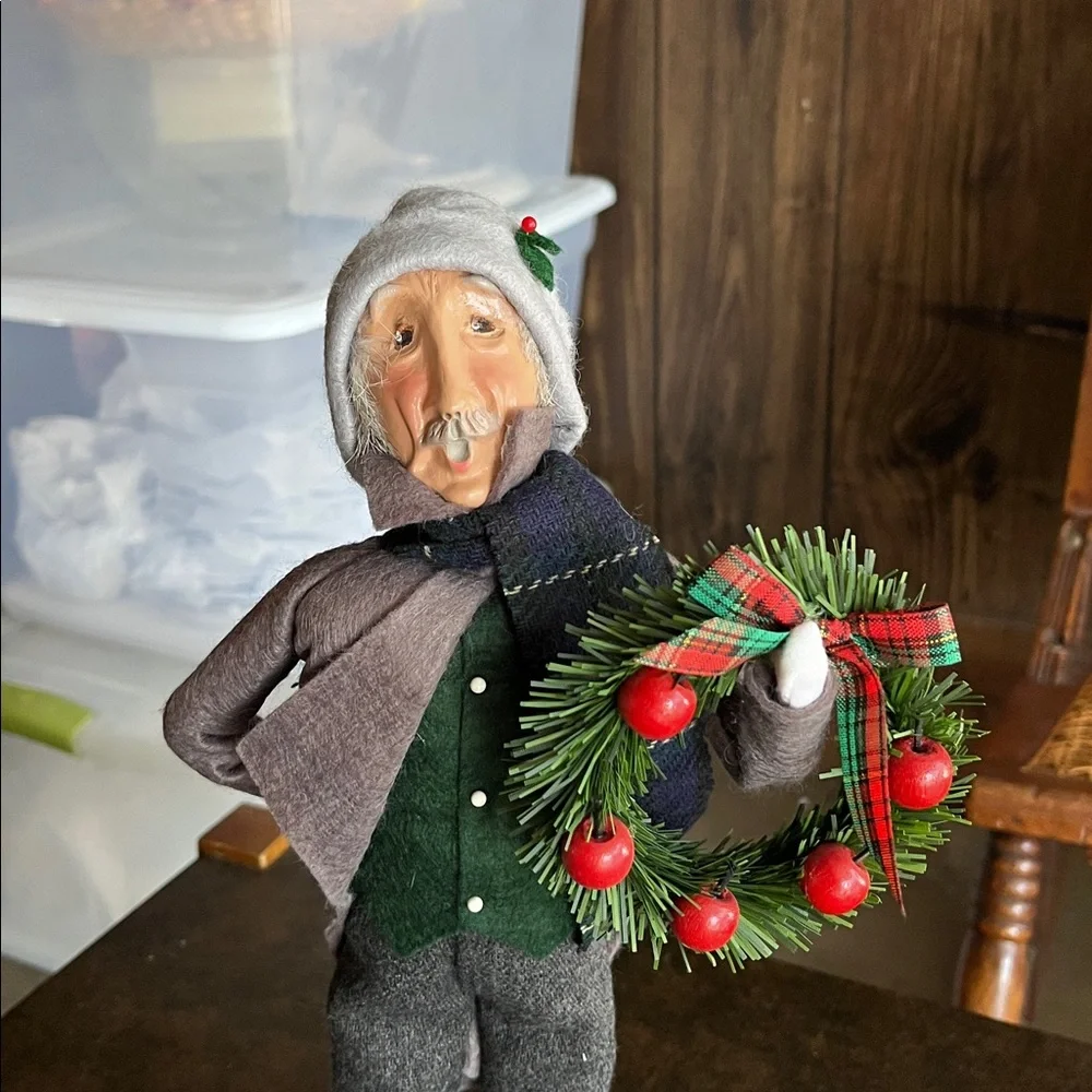 Byers Choice celebrate season