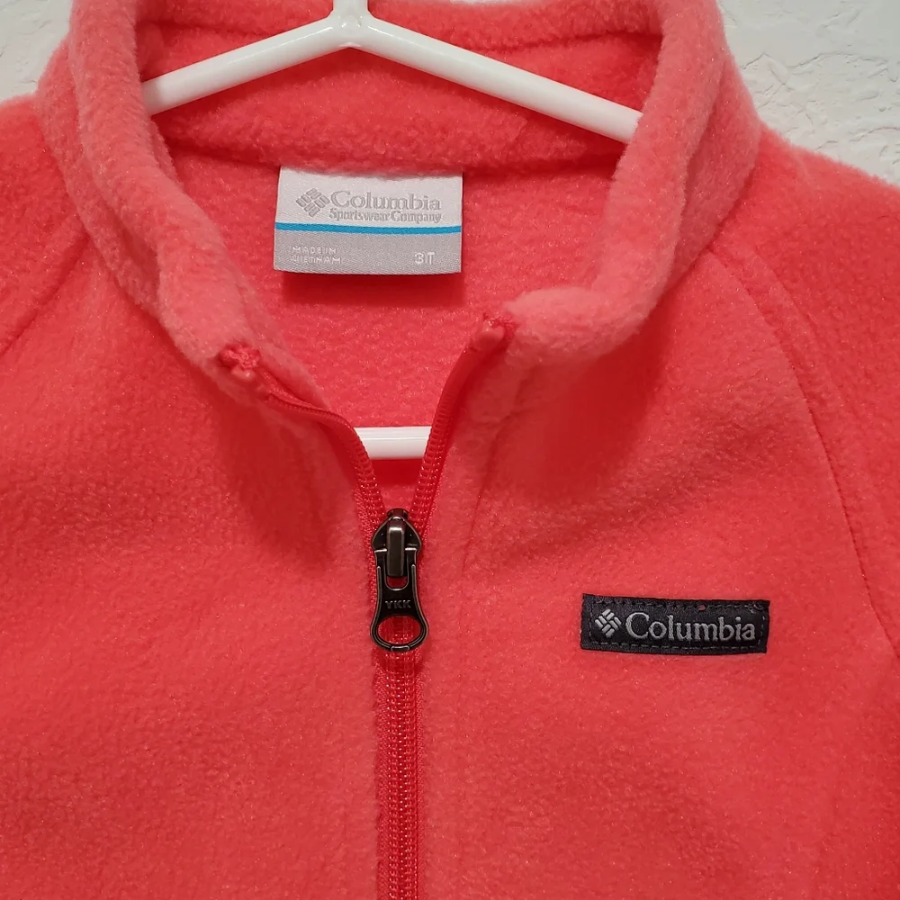 Columbia springs™ stylishly