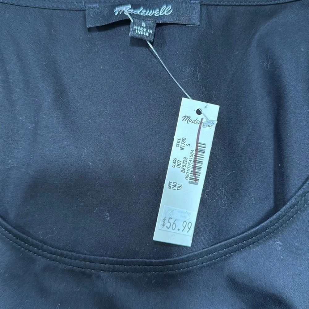 Madewell short puff